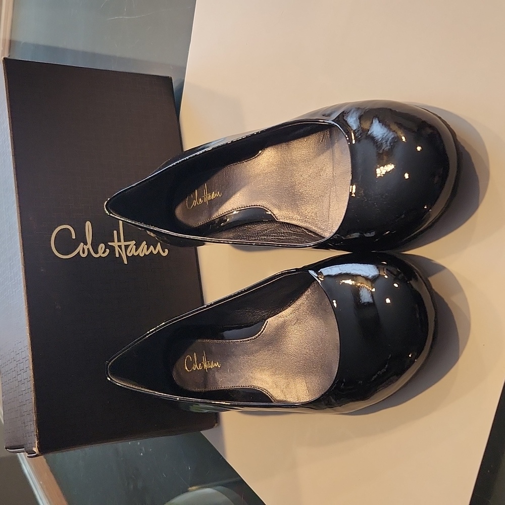 Cole Haan Elly Pump II sz women's 7 black patent leather